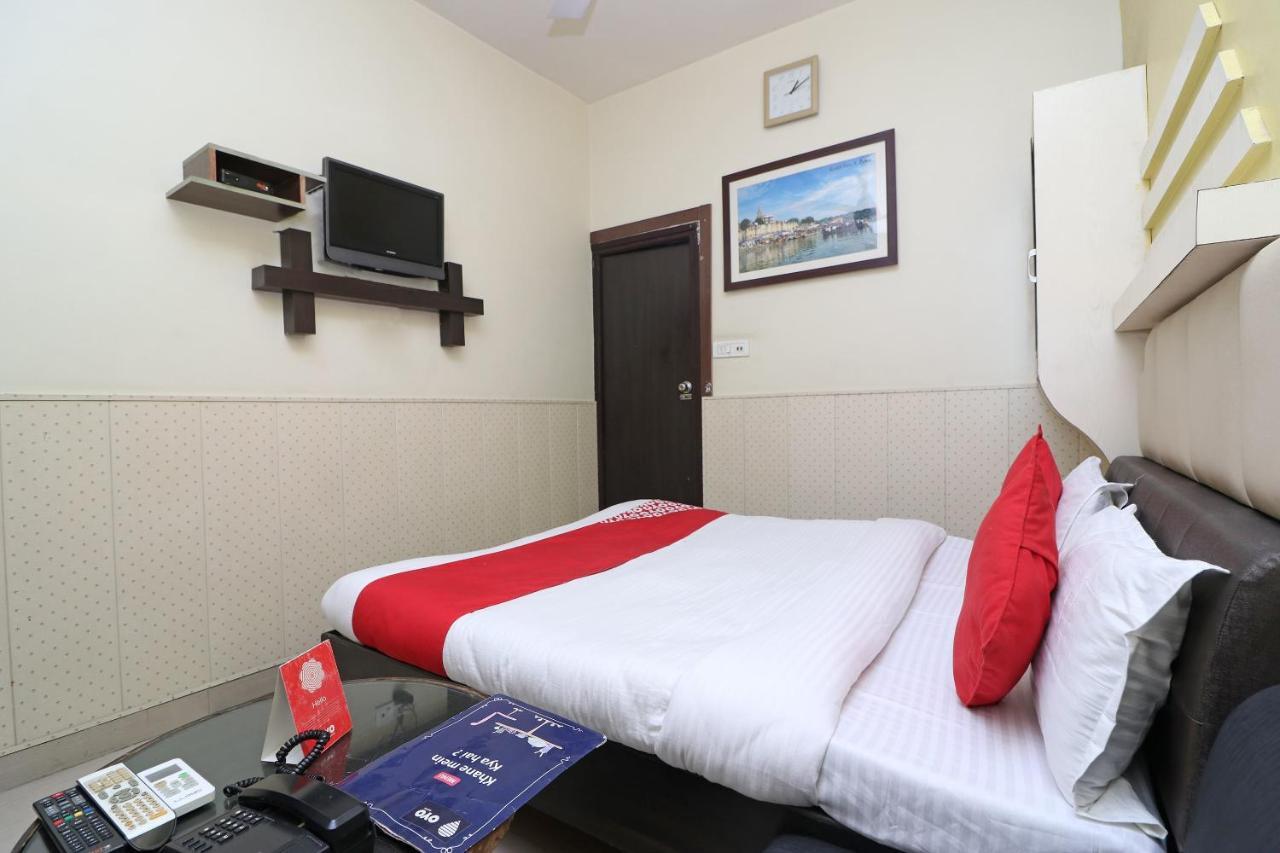 Oyo 2075 Hotel Kota Royal Dış mekan fotoğraf
