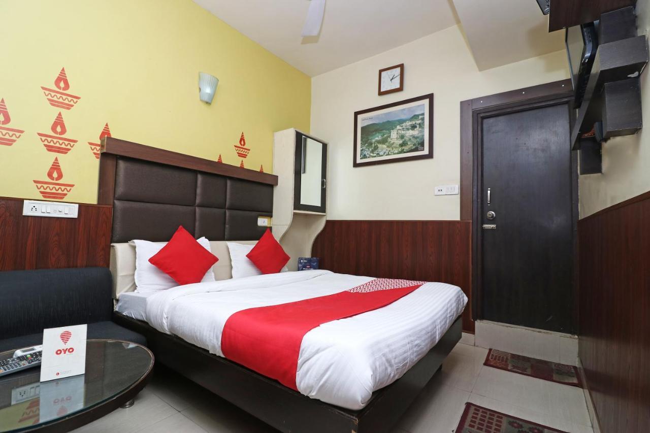 Oyo 2075 Hotel Kota Royal Dış mekan fotoğraf
