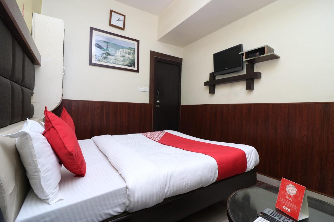 Oyo 2075 Hotel Kota Royal Dış mekan fotoğraf