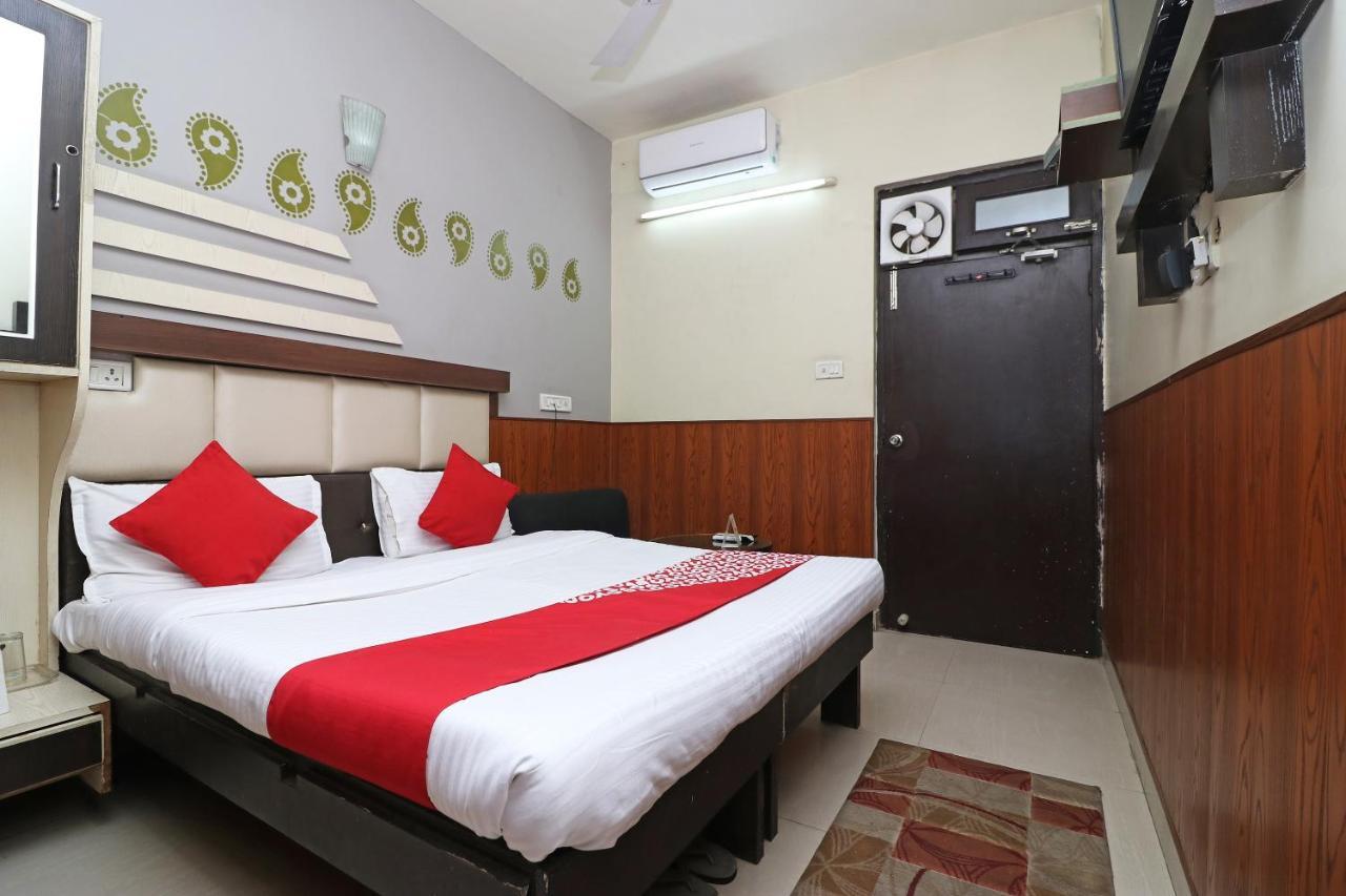 Oyo 2075 Hotel Kota Royal Dış mekan fotoğraf
