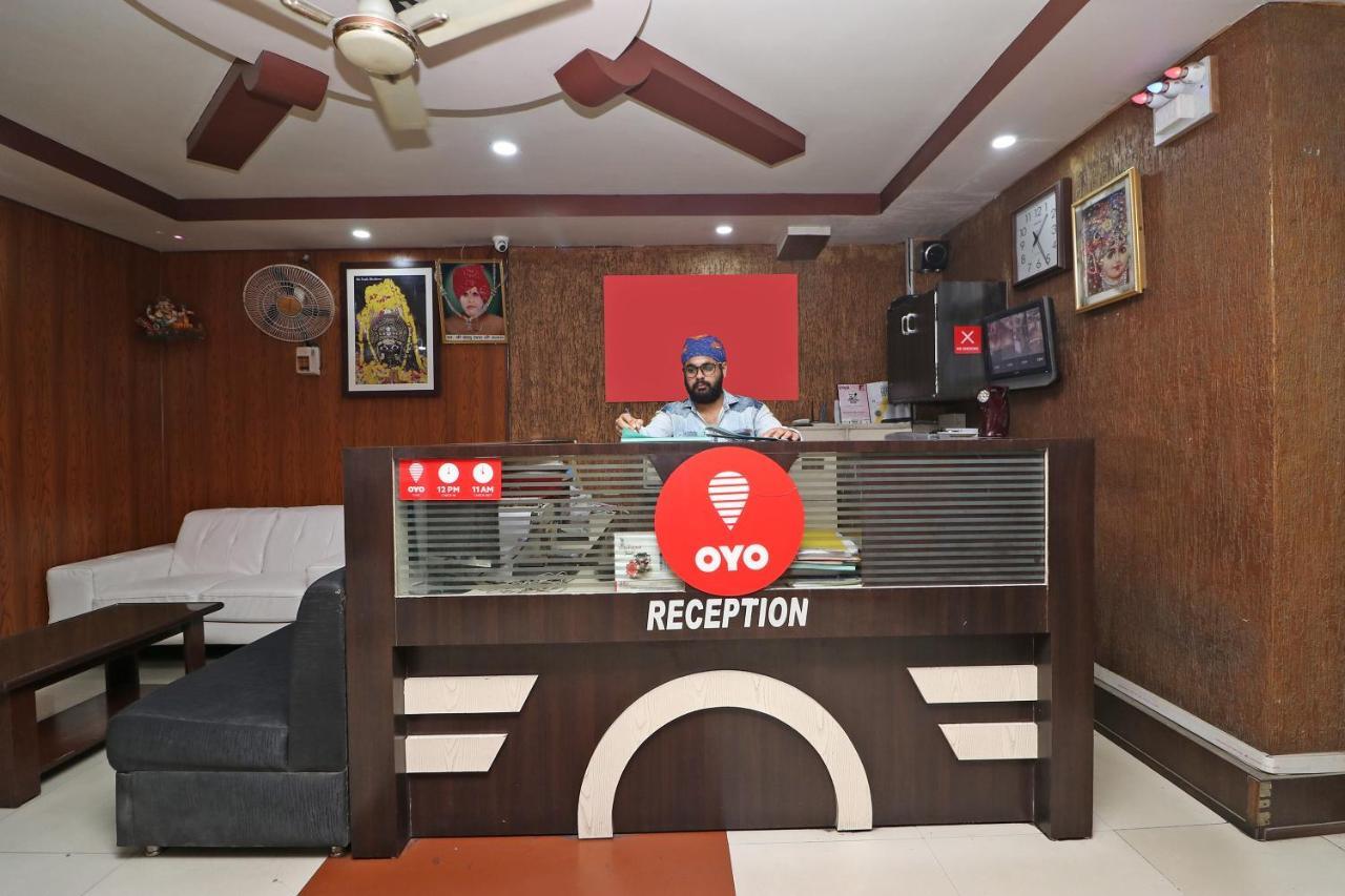 Oyo 2075 Hotel Kota Royal Dış mekan fotoğraf